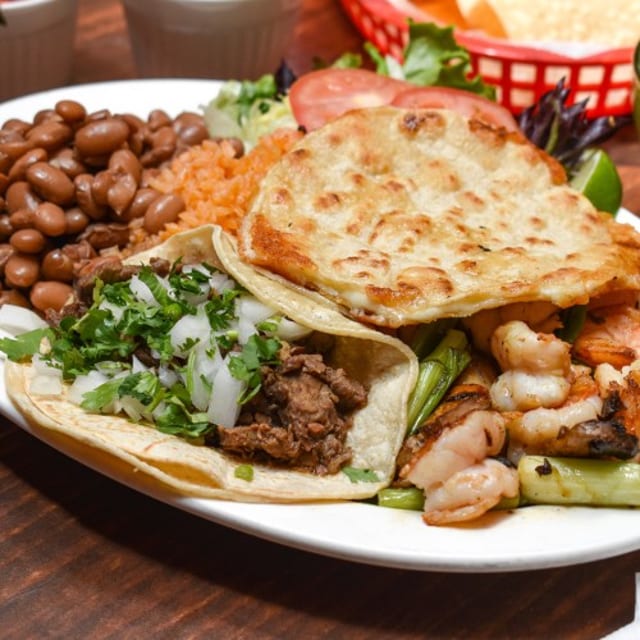 2. Corn Quesadilla, Prawns and Taco Combo Platter.