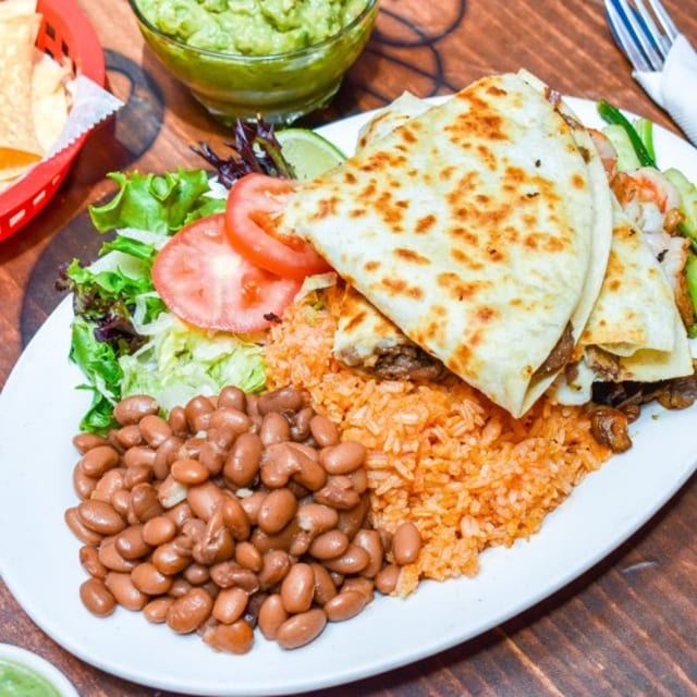 6. Quesadilla Suiza, Prawns and Grilled Mushrooms Combo Platter.